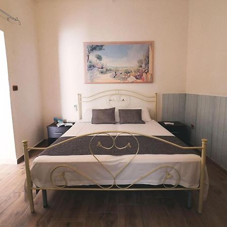 Villa Le Conchiglie Di Taranto Mediterranea Пулзано Екстериор снимка