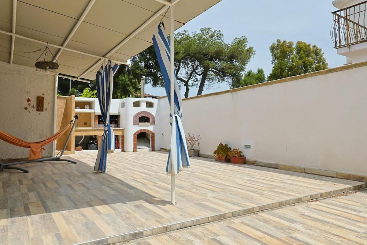 Villa Le Conchiglie Di Taranto Mediterranea Пулзано Екстериор снимка